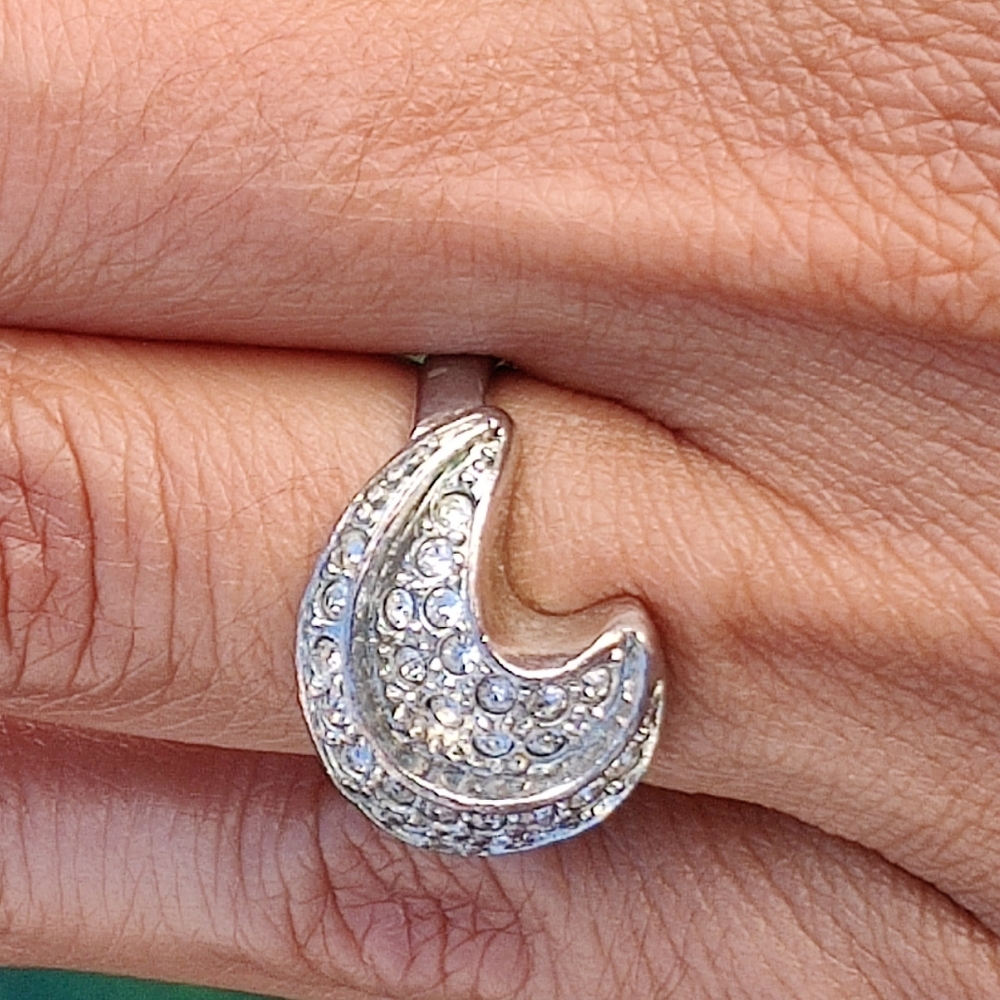 Ring - Picture 13 of 14